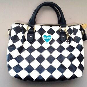 Betsey Johnson NY Pinch Satchel Xbody Crossbody Bag/Purse Black/White Checkered